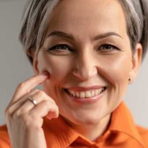 Lifting facial sin Cirugía con Radiesse en Madrid. Tratamiento rejuvenecimiento facial en DA