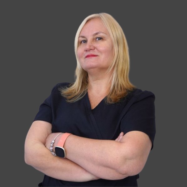 Denisa Tecnico Clinica Capilar Velazquez Denisa Tecnico Clinica Capilar Velazquez