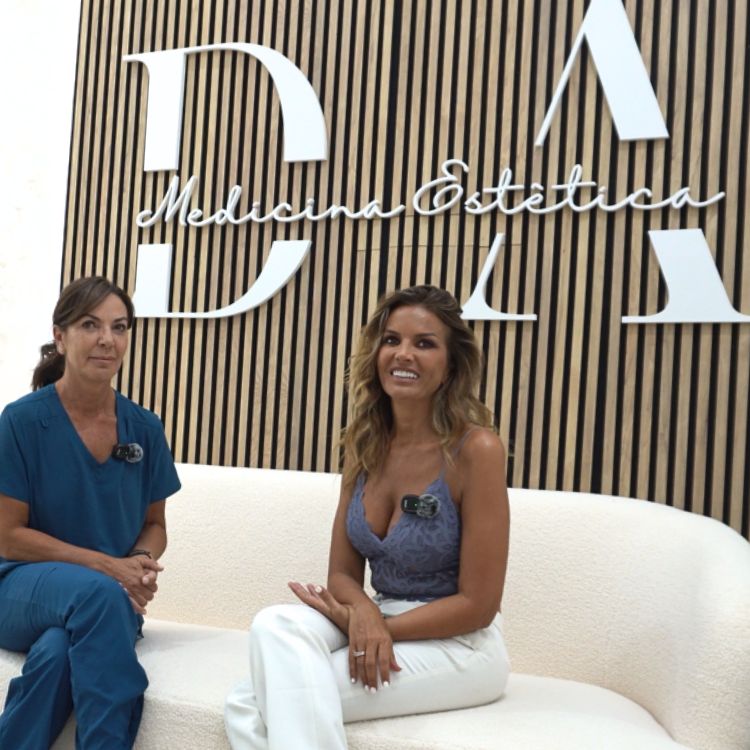 Marta Lopez se realiza un tratamiento con vitaminas faciales en clinica DA